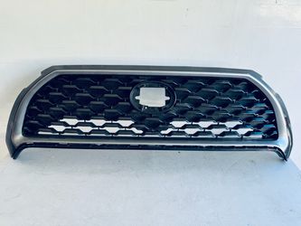 2022-2025 TOYOTA COROLLA CROSS FRONT UPPER GRILLE OEM