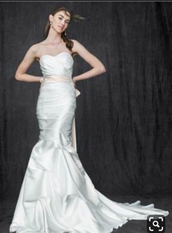 NEW WITH TAGS!! Size 14 Wedding Dress