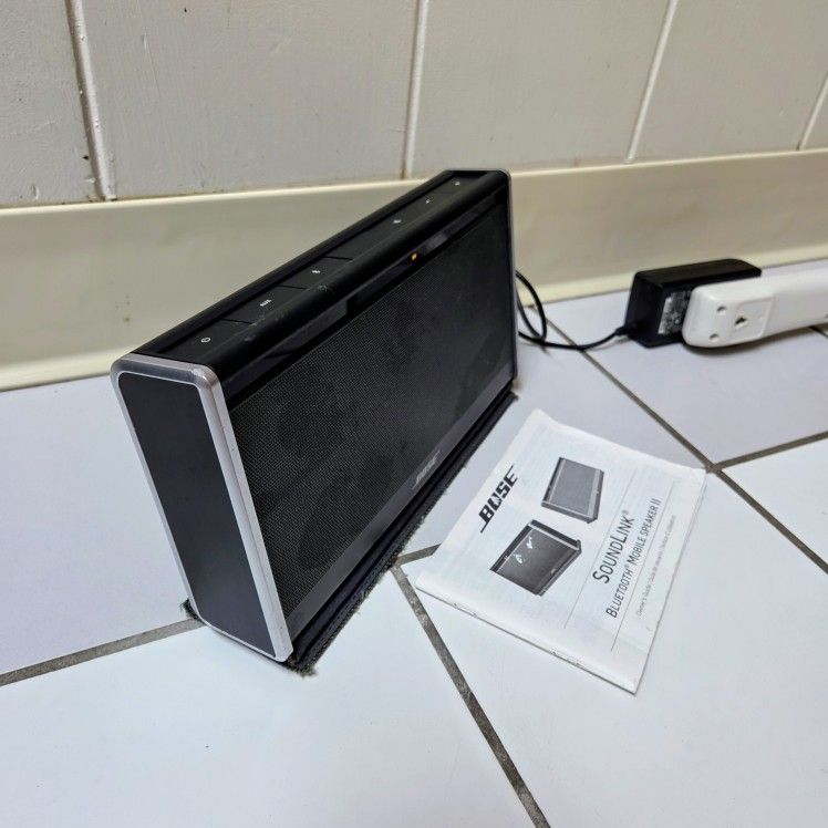 Bose SoundLink II (2012) Bluetooth Speaker