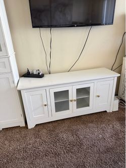 White short console table/tv cabinet