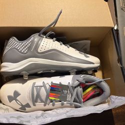 Under Armour Baseball Cleats