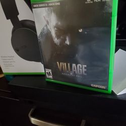 Xbox One X Super Package