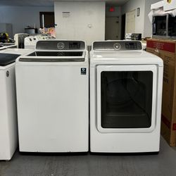 Large Capacity Electric Washer Dryer Set in good Condition both works Perfectly Very Clean With Warranty 1216 Hartford Turnpike Vernon CT 