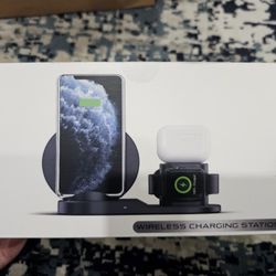 3 IN1 Wireless Charging Station

