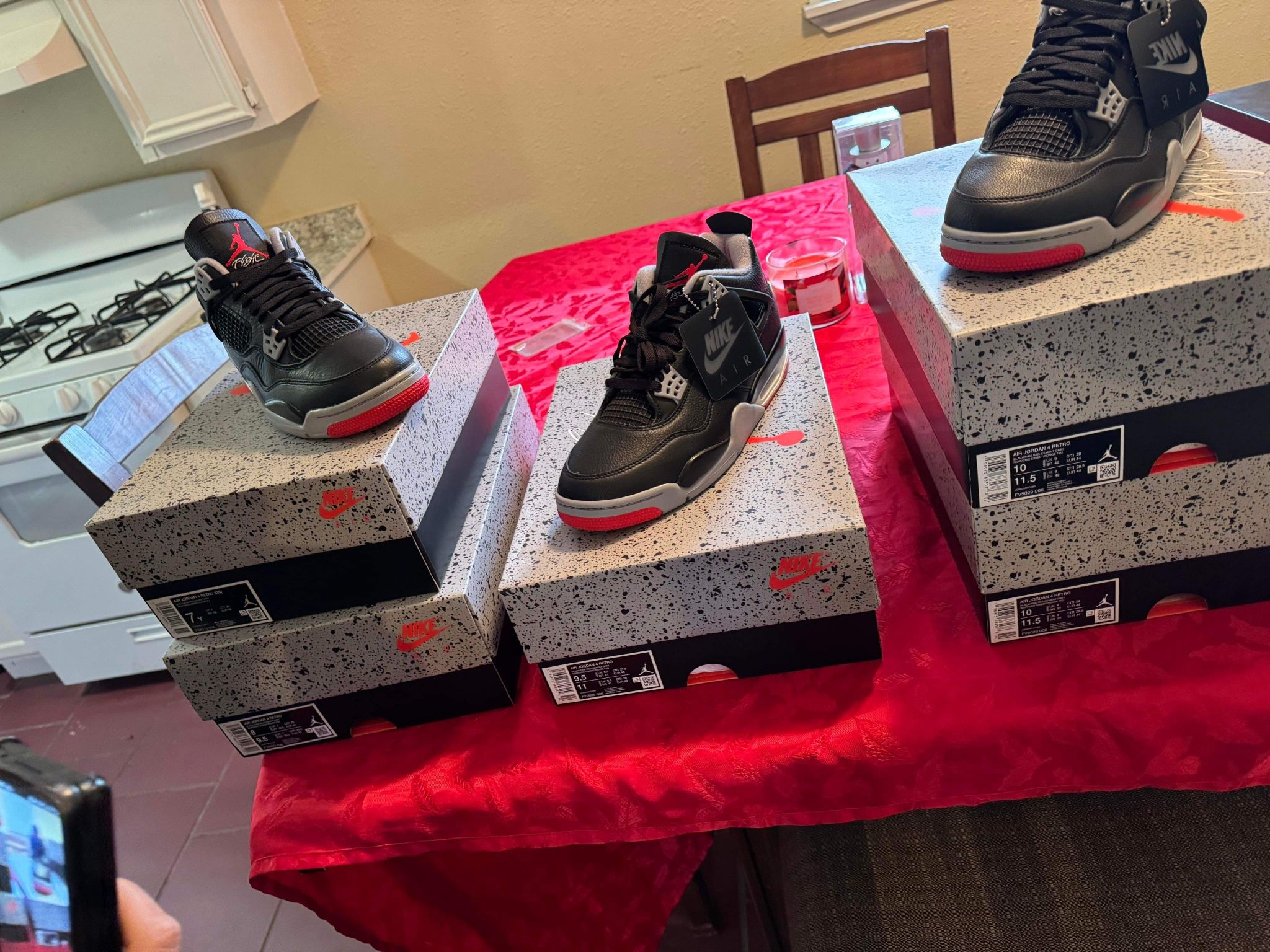 Jordan Bred 4s Sz 11