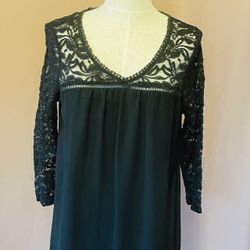 Size L Black Dress w/Long Lace Sleeves & Lace Front & Back