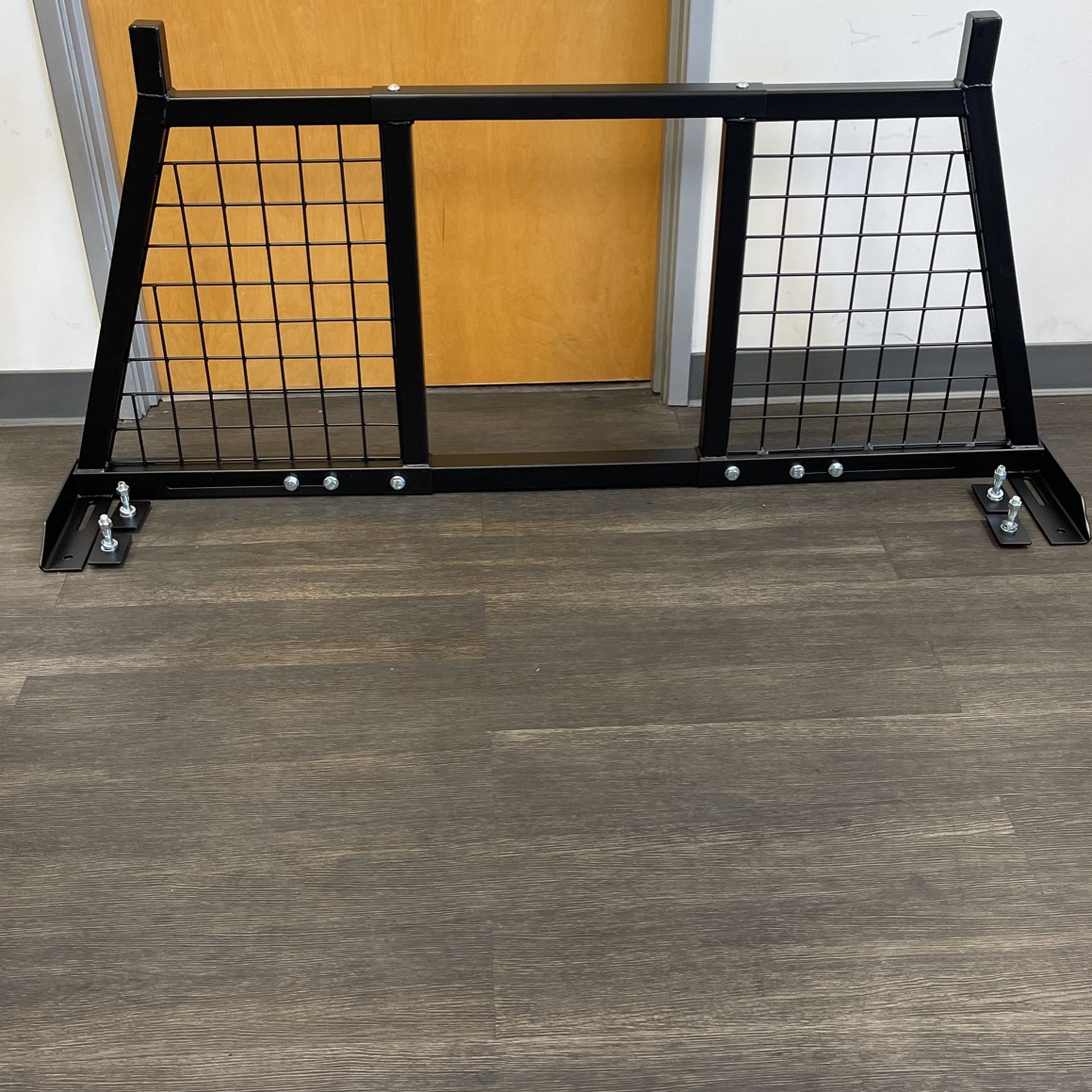 Truck Bed Steel Adjustable Headache Rack ( Negotiable )