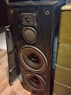 Sony Reciever KLH Speakers