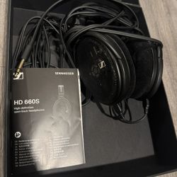 Sennheiser HD 660S Open-Back Headphones