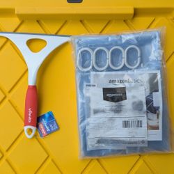 Shower Curtain And Wiper