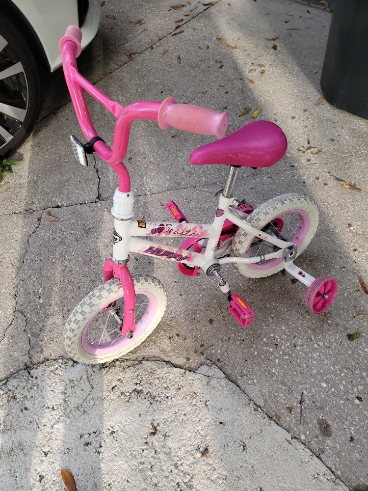 Pink Girls Bike With Training Wheels