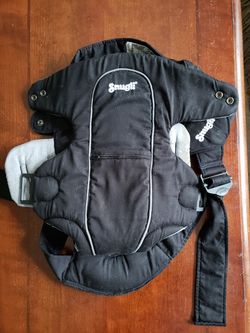 Snugli baby carrier