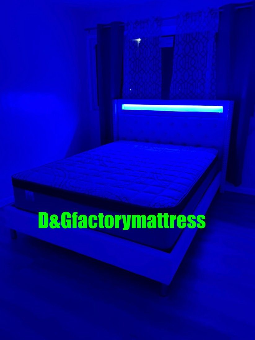 Queen Bed Platform Bed W/ Charging Station & Built In LED Lights/mattress Included. 💢 Cama Queen Size Con Luz Led / Colchon Incluido / Color Blanca