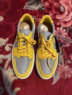 Jordan 1 Elevate Low Varsity Maize Cement (Women's) Size12 And 11.5