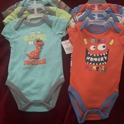 new 2 sets of 3 onesies infant size 3-6 months 