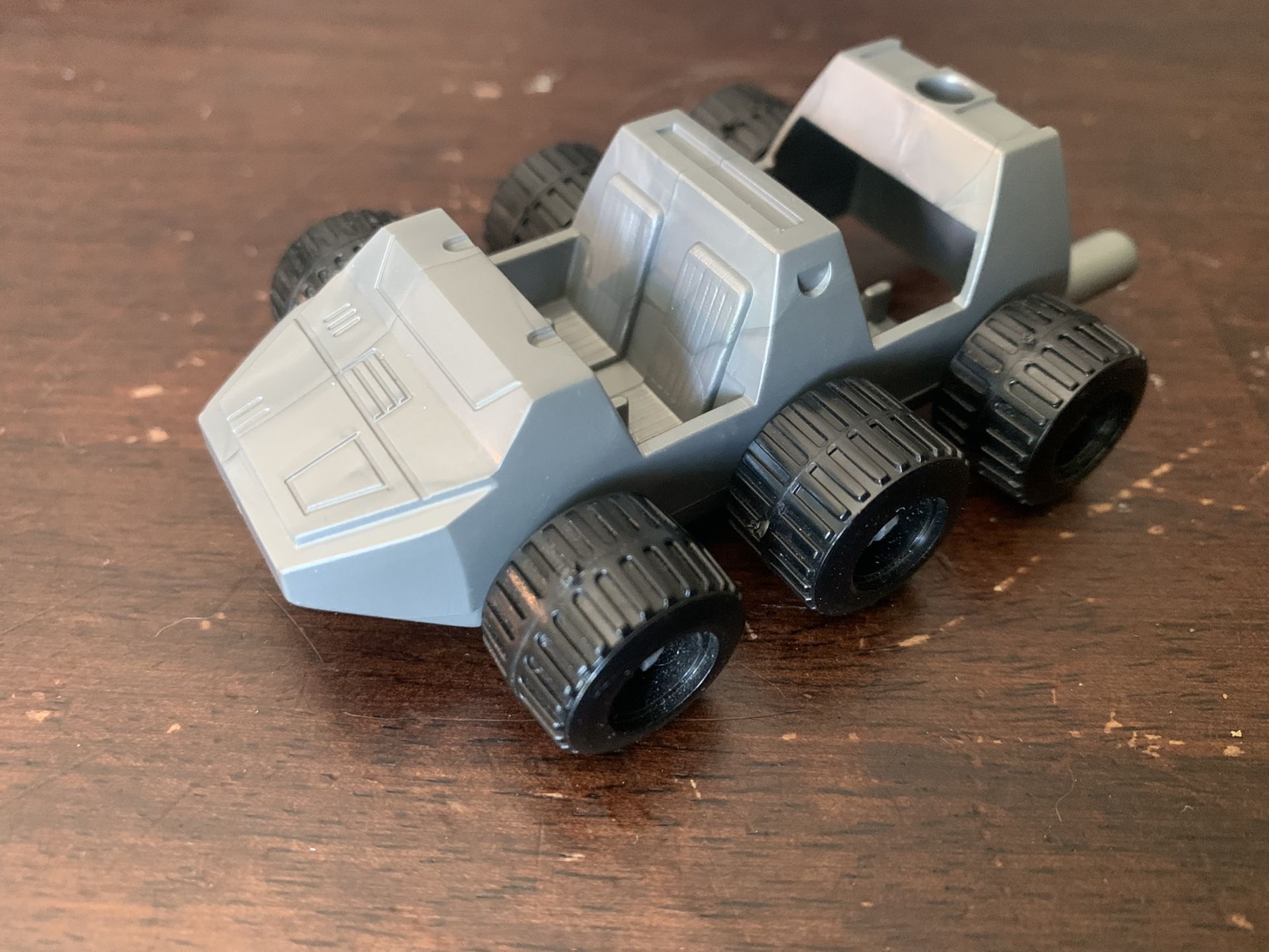 VINTAGE G1 Grey Roller (Optimus Prime)