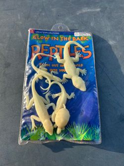 Glow In The Dark Reptiles
