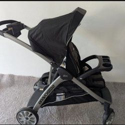  Chico baby and toddler stroller for 2
Strong  wheels for ease of use  
From a clean - smoke free home
 Excellent condition