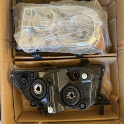 Toyota Tundra/ Sequoia 2007-2017 HEADLIGHTS 