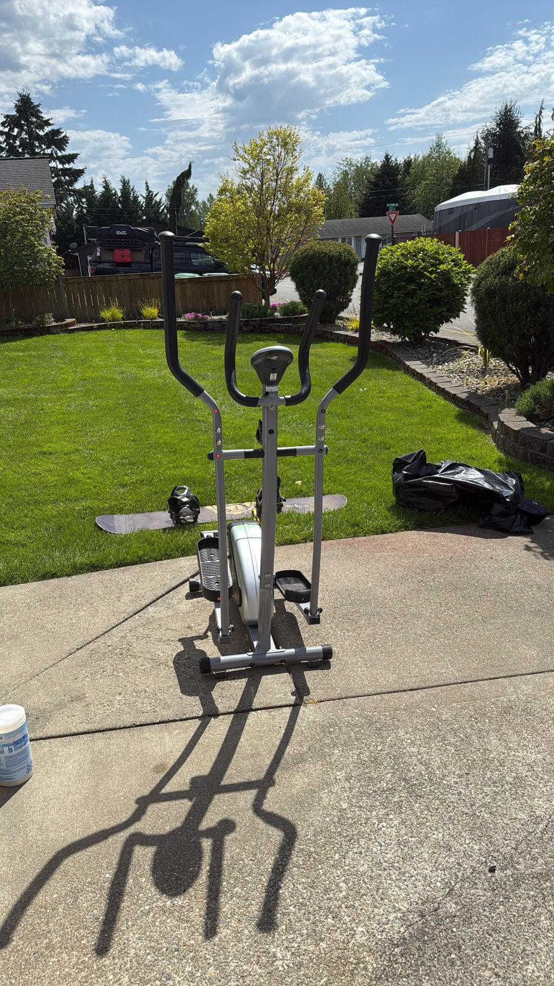 Sunny Health & Fitness,Elliptical Peddler