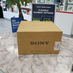 Sony FX3 Cinema Camera  ( Check Description)
