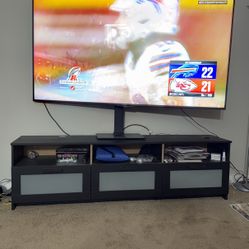 Entertainment System TV unit (TV Can Be Negotiated)