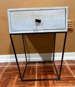 White Distressed Nightstand with Black Metal Legs – Modern Farmhouse