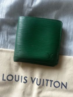 Louis Vuitton Green Epi Bi Fold Wallet