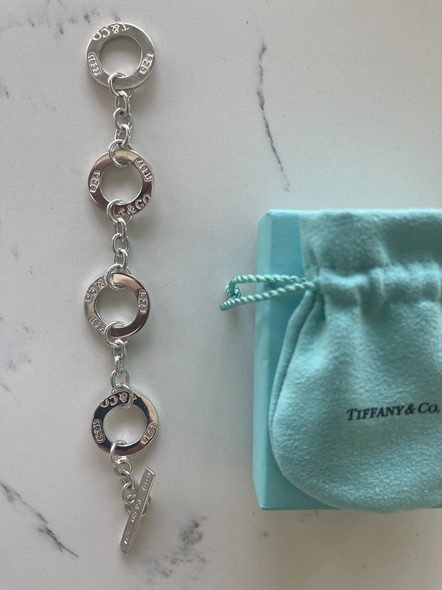 Tiffany & Co. Silver Circles Clasp Toggle 7 1/2" Charm Bracelet
