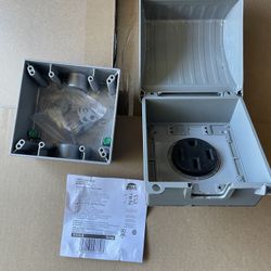 New - 50 Amp Outlet Box With 2 Gang outlet Box