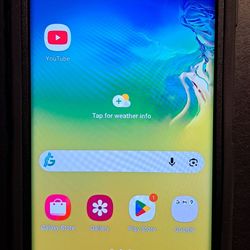 Samsung Galaxy S10 With OtterBox Case