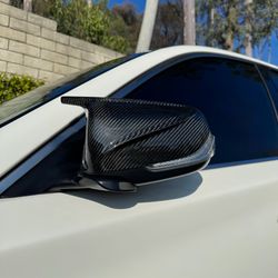 Q50 Carbon Fiber M-Style Mirror caps