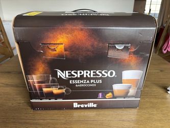 Nespresso Essenza Plus with Aeroccino 3 and 100 Pods