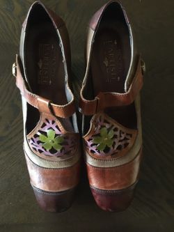 Women’s Dress Shoes