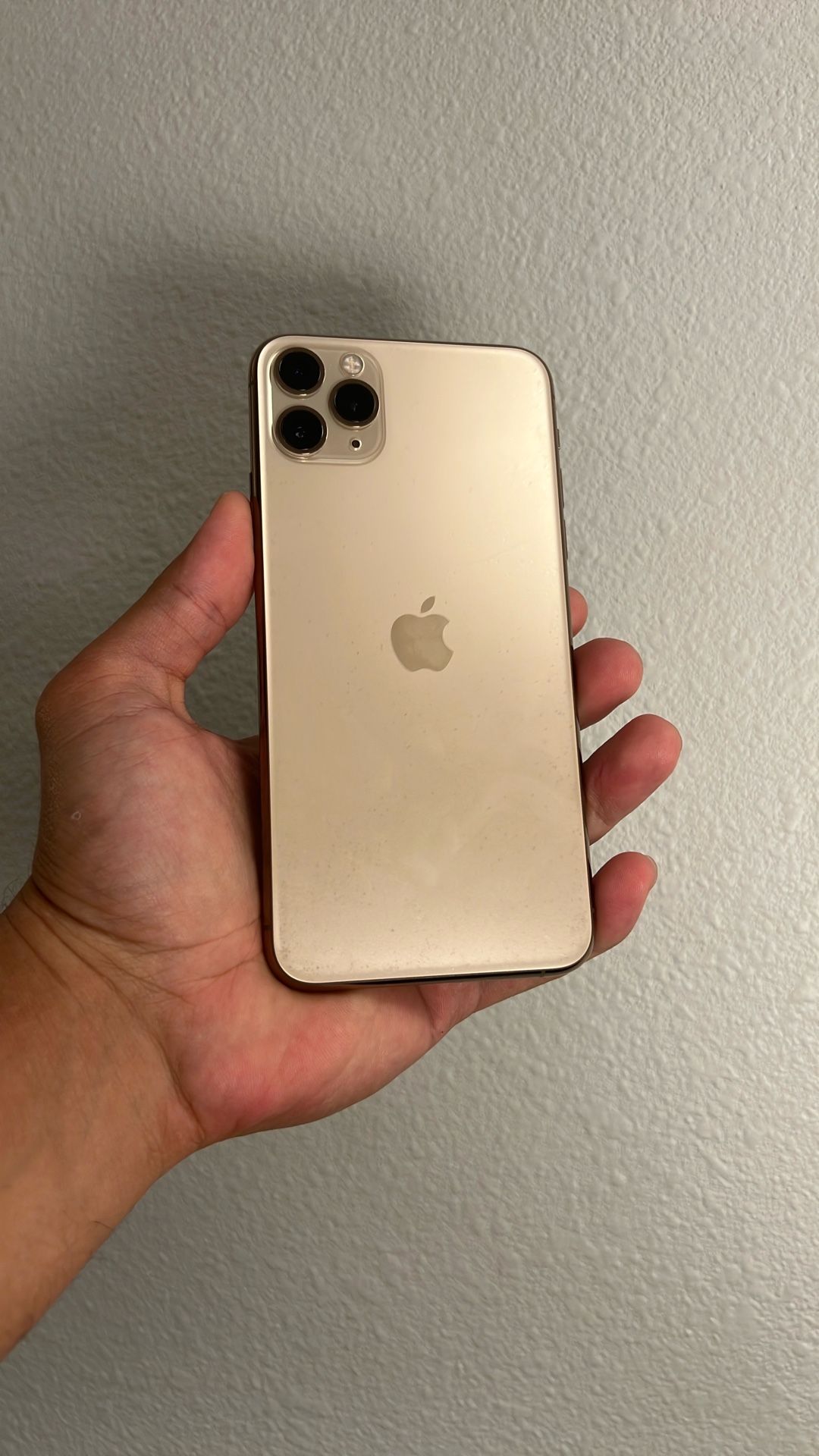 1 LEFT ‼️ 11 Pro max Unlocked