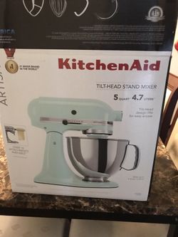 Brand New Kitchen Aide Wi all The Peace Never Use With Brand New bided For The Bathroom Never Use I Just buy It Because I Move I am Not  to go down of