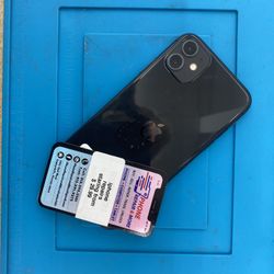 I Phone 11 64 GB With 30 Days Warranty  Unlocked 