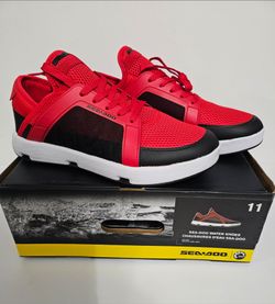 Sea-Doo men's water shoes size 11 NIB