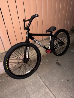 Throne black shadow 29 the goon bmx fxd