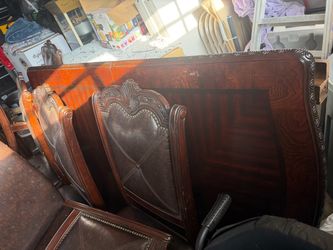 Dining table set