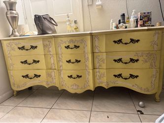 Antique classic dresser