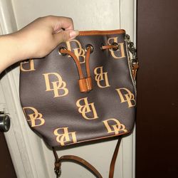 Douney & Bourke Sinched Crossbody Purse