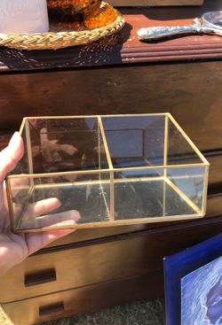 Glass box