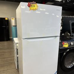Refrigerators Different Sizes & Brands ( Take It Home In Payments/ Llevalo A Casa En Pagos)