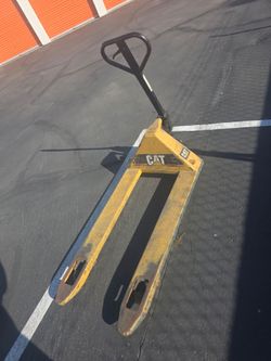 Pallet jack