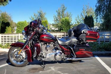 2013 Harley Davidson CVO Ultra Glide Classic