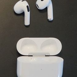 AirPods Gen 3