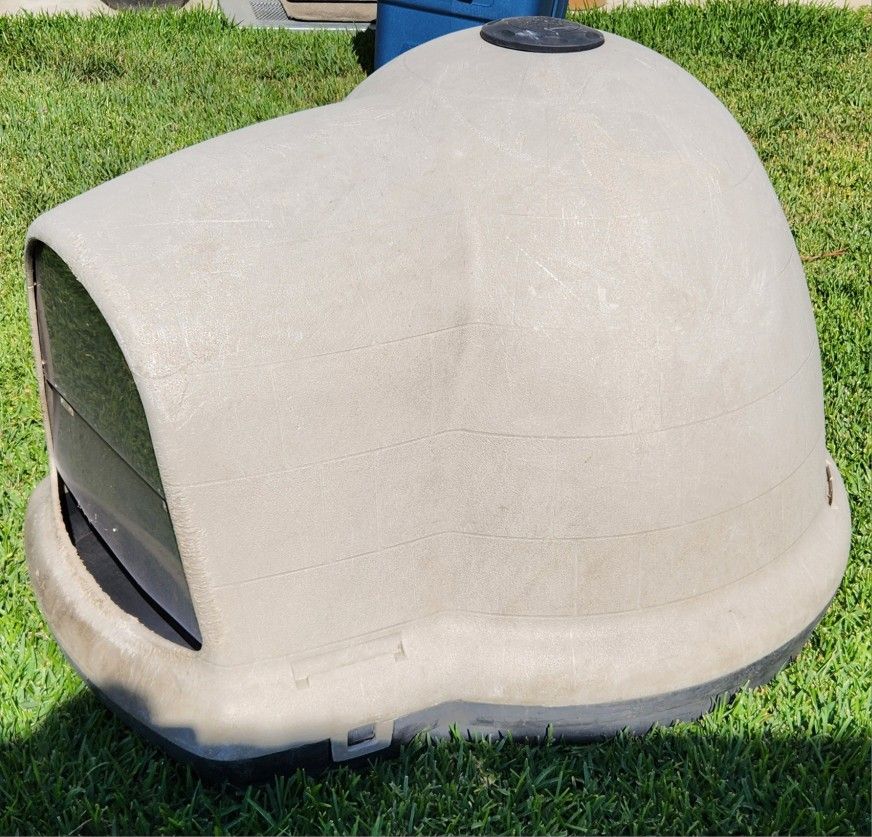 Dog House
