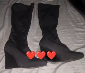 BLACK KNEE HIGH BOOTS