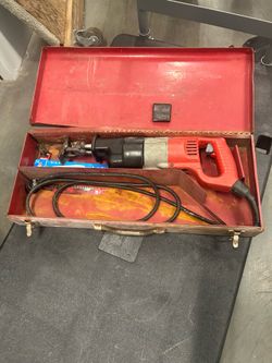 Milwaukee electric saw